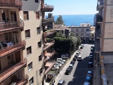 appartamento in vendita ad Acireale in zona San Cosmo