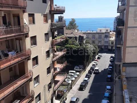 appartamento in vendita ad Acireale