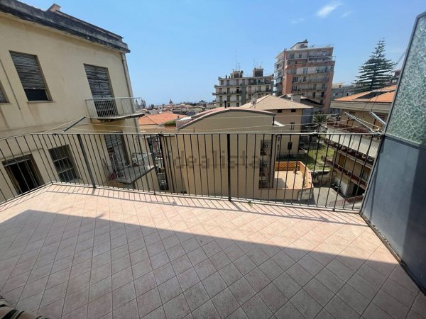 appartamento in vendita ad Acireale