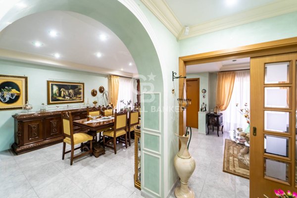 appartamento in vendita ad Acireale