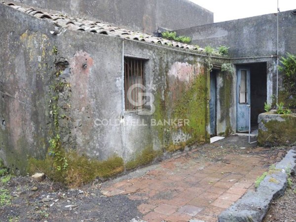 casa indipendente in vendita ad Acireale in zona Guardia