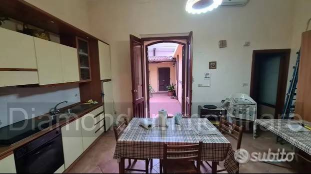 appartamento in vendita ad Acireale