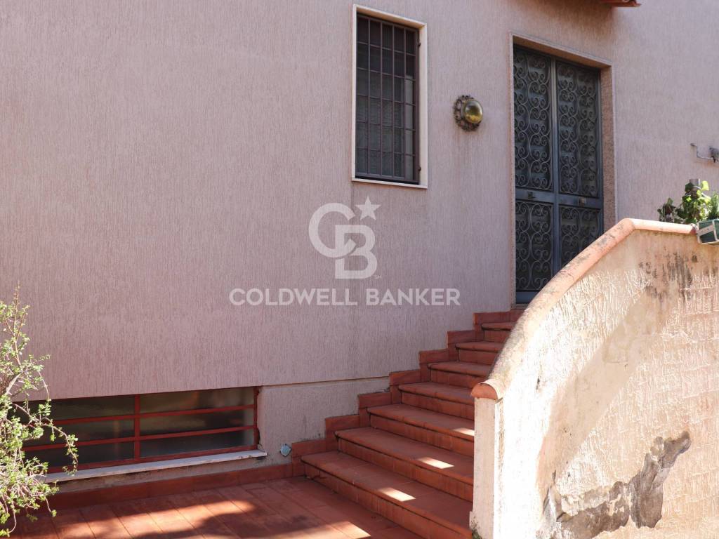 appartamento in vendita ad Acireale in zona Aci Platani