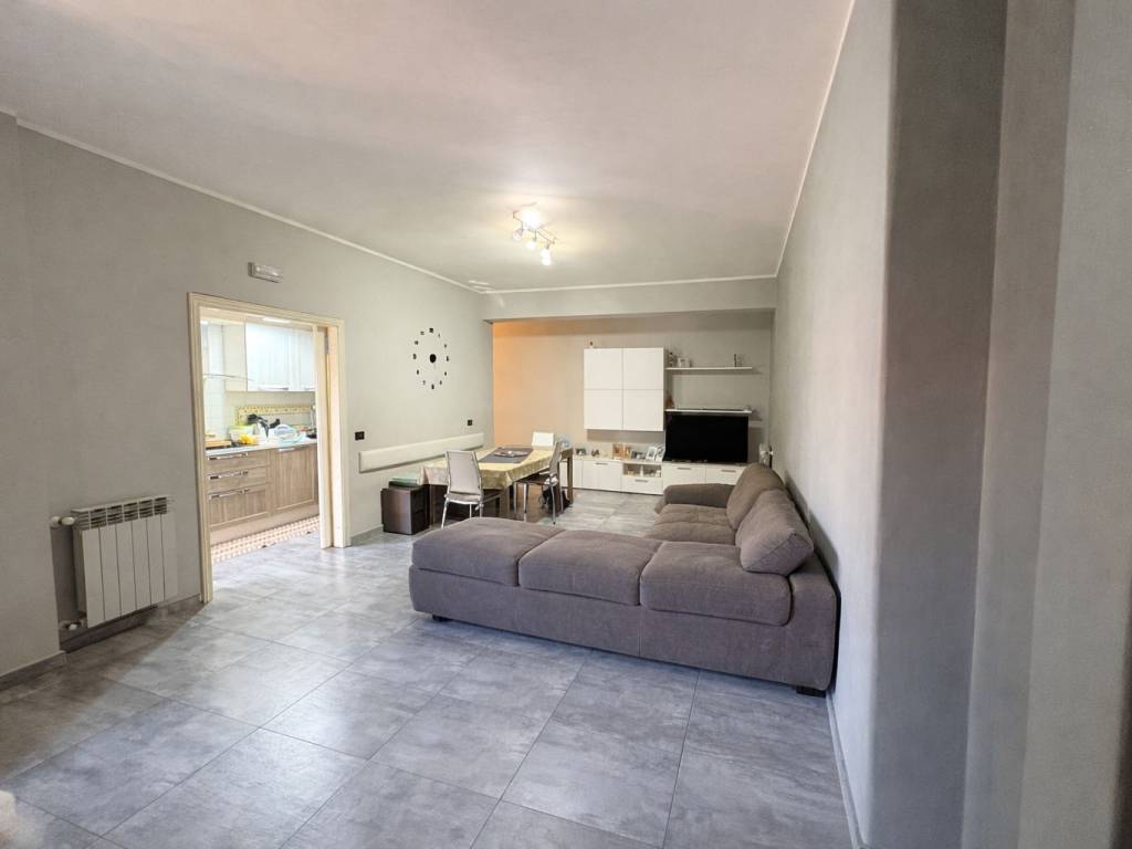 appartamento in vendita ad Acireale in zona San Giovanni