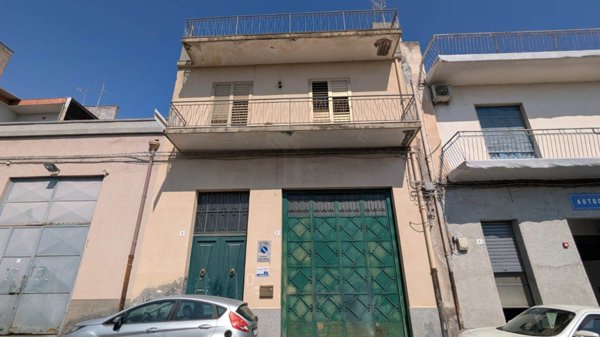 appartamento in vendita ad Acireale