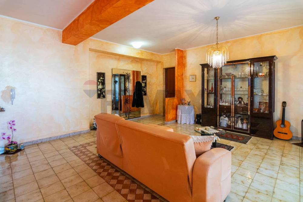 appartamento in vendita ad Acireale in zona Santa Caterina