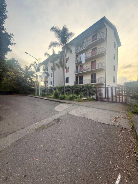 appartamento in vendita ad Acireale