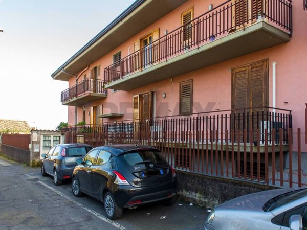 appartamento in vendita ad Acireale in zona Piano d'Api