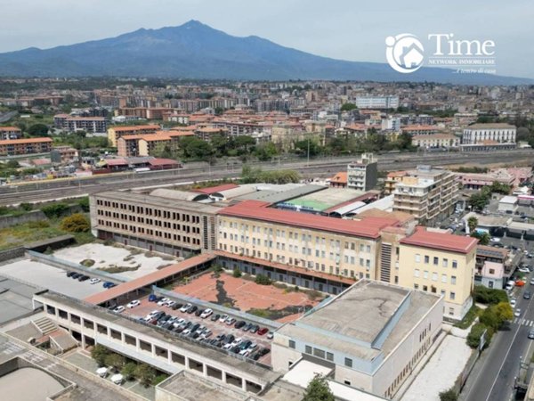 intera palazzina in vendita ad Acireale in zona Santa Caterina