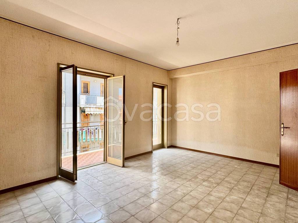 appartamento in vendita ad Acireale
