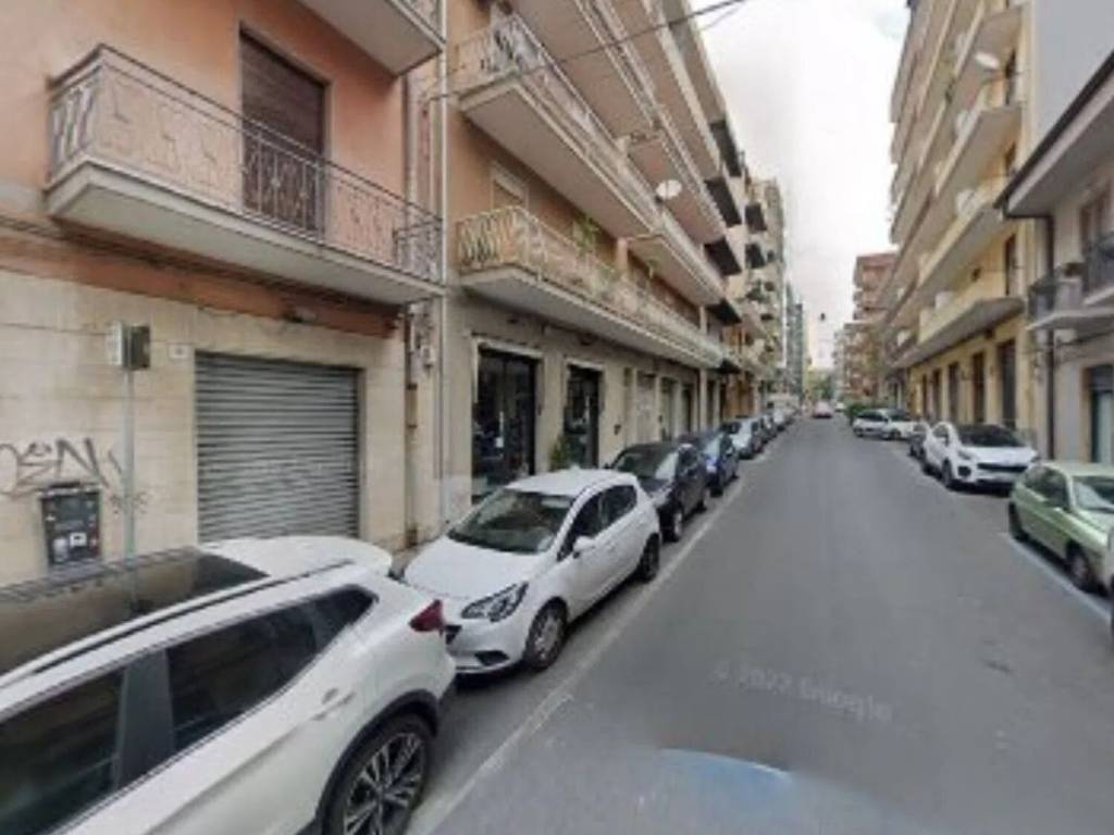 negozio in vendita ad Acireale in zona San Cosmo