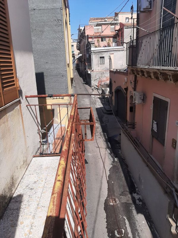 casa indipendente in vendita ad Acireale