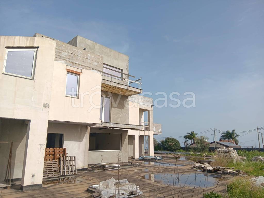 casa indipendente in vendita ad Acireale
