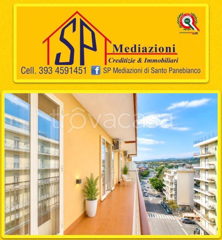 appartamento in vendita ad Acireale in zona Centro Storico