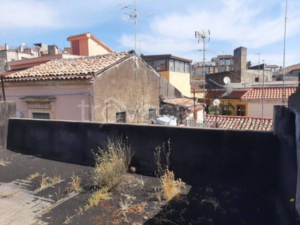 appartamento in vendita ad Acireale in zona Centro Storico