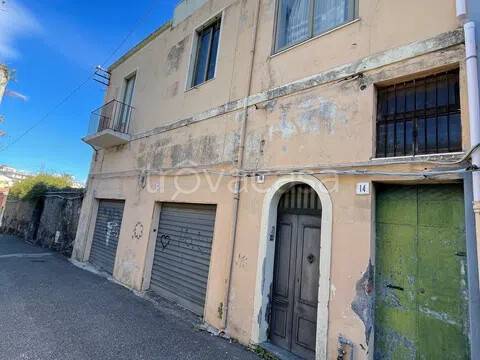 casa indipendente in vendita ad Acireale