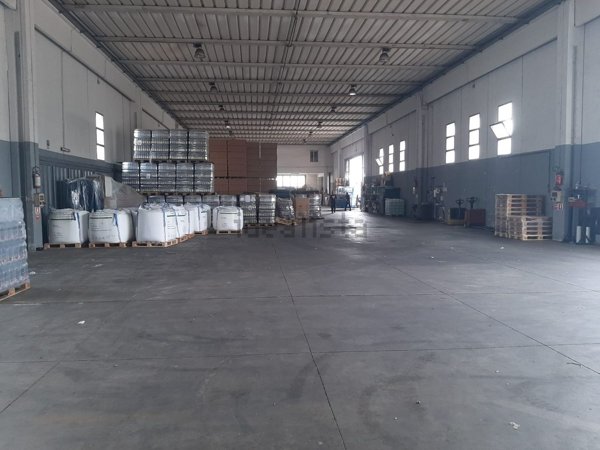 capannone in vendita ad Acireale