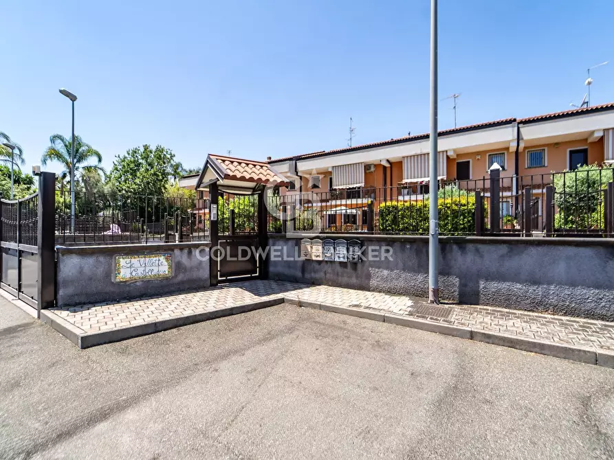casa indipendente in vendita ad Acireale