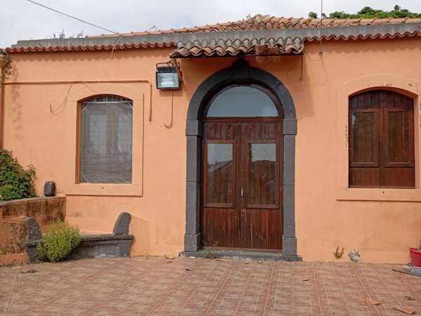 casa indipendente in vendita ad Acireale in zona San Cosmo