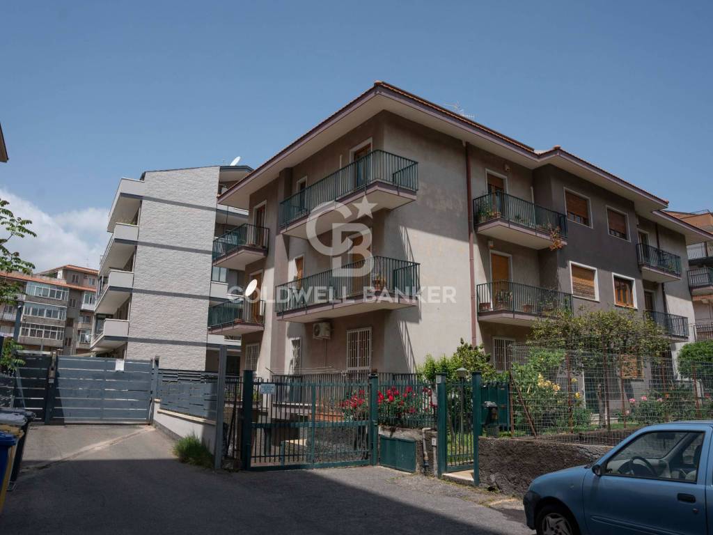 appartamento in vendita ad Acireale in zona San Cosmo
