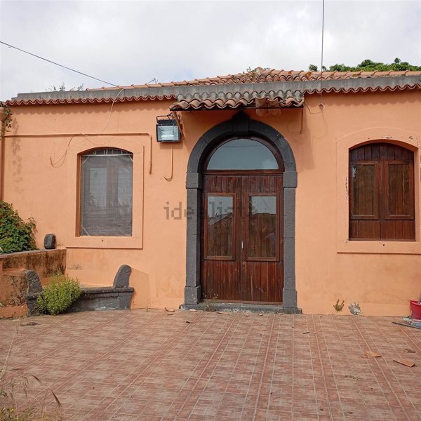 casa indipendente in vendita ad Acireale