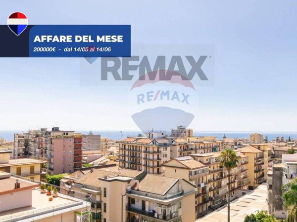 appartamento in vendita ad Acireale in zona Centro Storico