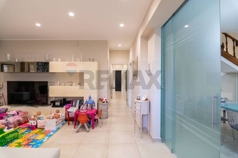 casa indipendente in vendita ad Acireale in zona Centro Storico