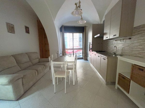 appartamento in vendita ad Acireale in zona Centro Storico