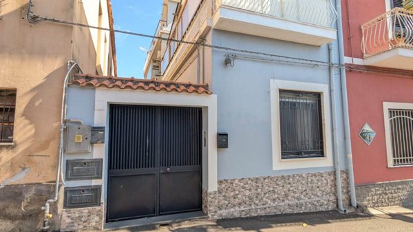 quadrivano in vendita ad Acireale in zona Santa Caterina