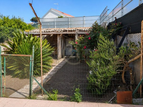 casa indipendente in vendita ad Acireale