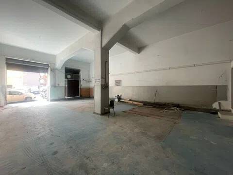 negozio in vendita ad Acireale in zona San Giovanni