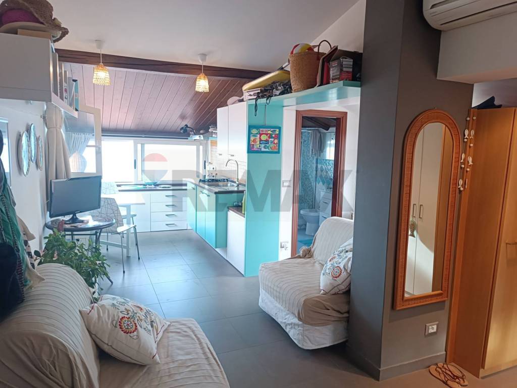 appartamento in vendita ad Acireale in zona Santa Tecla
