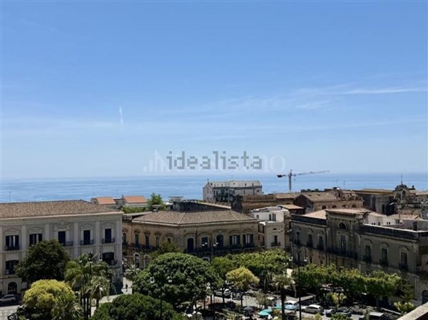 appartamento in vendita ad Acireale
