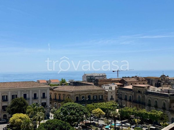 appartamento in vendita ad Acireale in zona Centro Storico