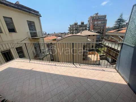 appartamento in vendita ad Acireale