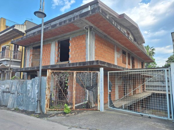 casa indipendente in vendita ad Acireale in zona Pozzillo