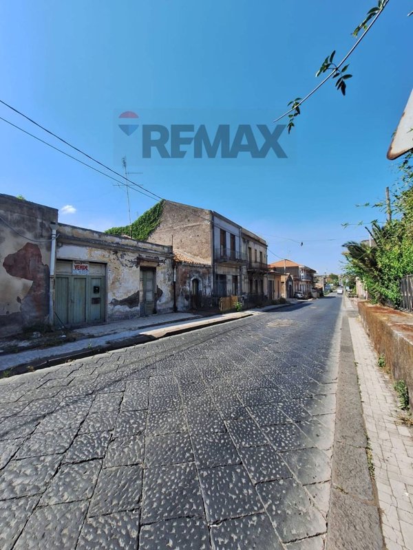 casa indipendente in vendita ad Acireale in zona Guardia