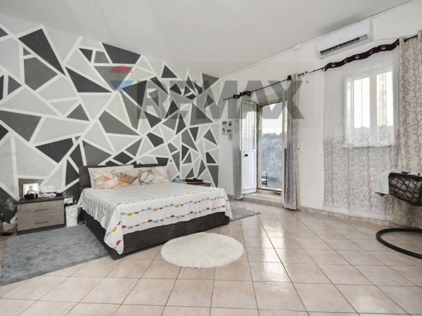 casa indipendente in vendita ad Acireale