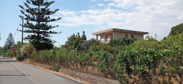 casa indipendente in vendita ad Acireale in zona Balatelle