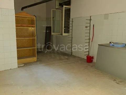 negozio in vendita ad Acireale in zona Centro Storico