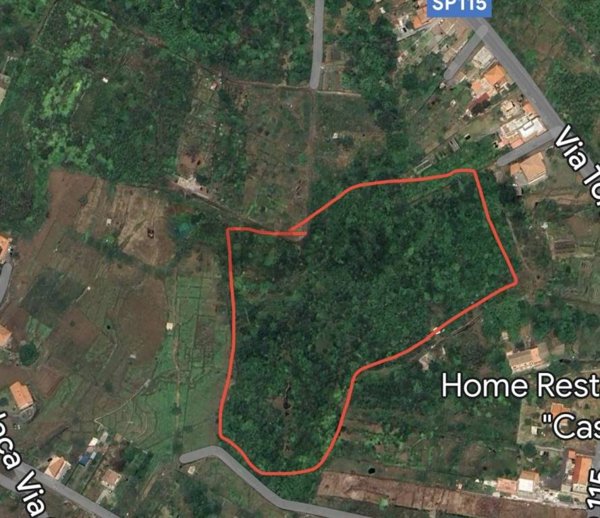 terreno agricolo in vendita ad Acireale in zona Piano d'Api