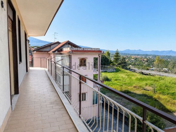 appartamento in vendita ad Acireale