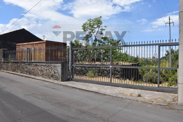 casa indipendente in vendita ad Acireale in zona Guardia