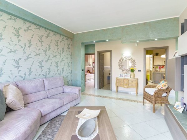 appartamento in vendita ad Acireale in zona Santa Caterina