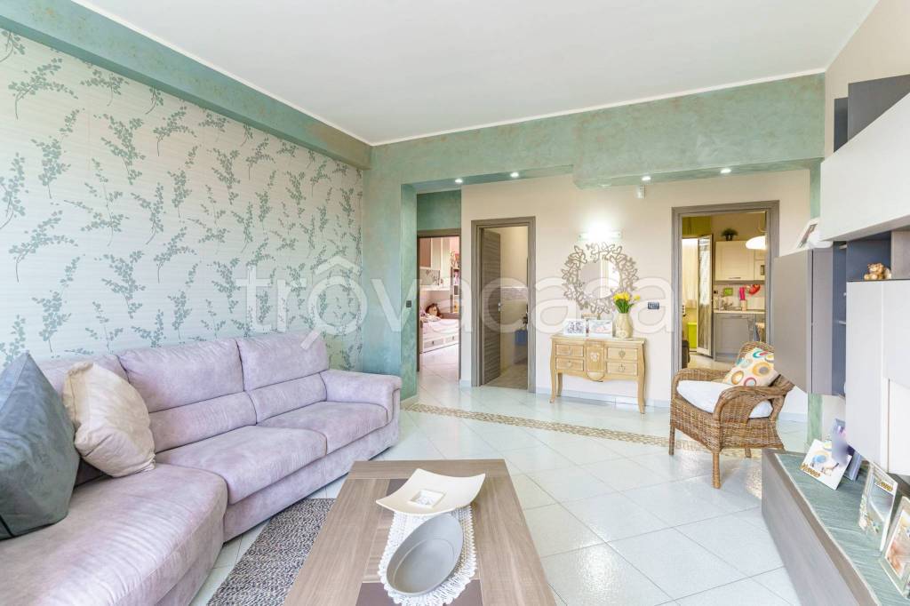 appartamento in vendita ad Acireale