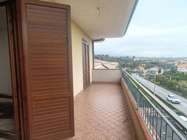 appartamento in vendita ad Acireale in zona San Giovanni Bosco
