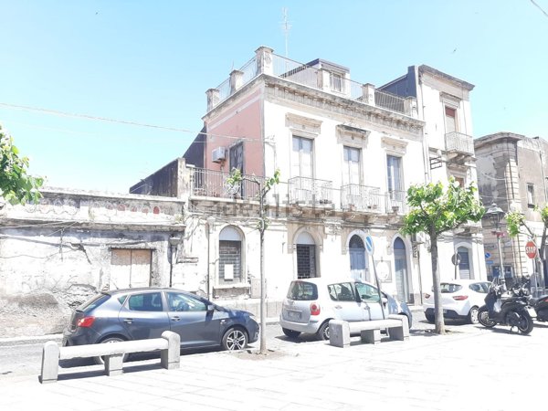 casa indipendente in vendita ad Acireale in zona Aci Platani