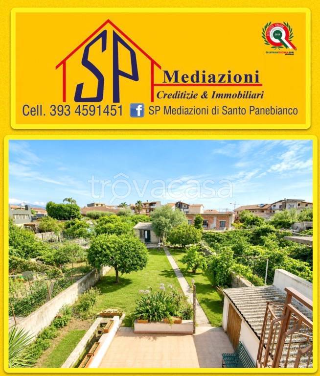 casa indipendente in vendita ad Acireale in zona Piano d'Api