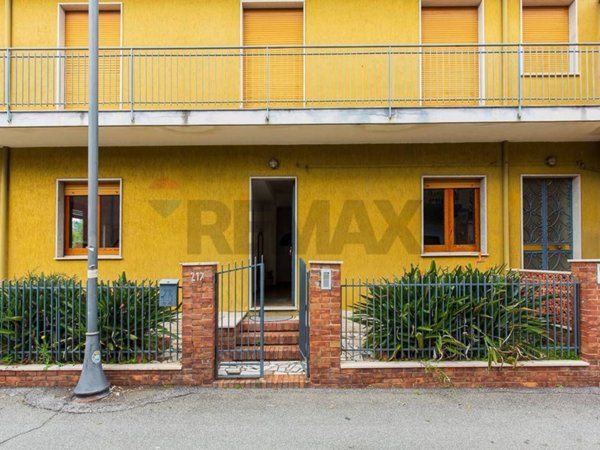 appartamento in vendita ad Acireale in zona Santa Tecla
