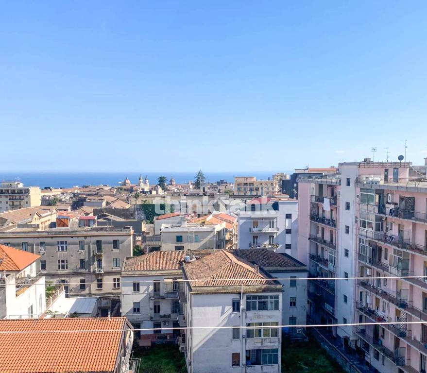 appartamento in vendita ad Acireale